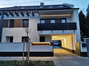 Bee You Apartman, Hajdúszoboszló